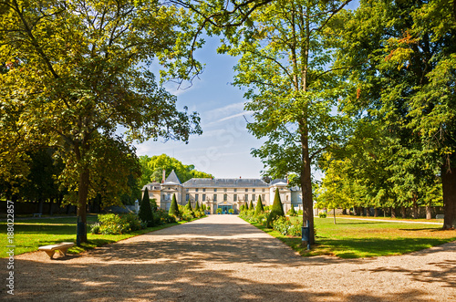 Cuadro en lienzo The Château de Malmaison near Paris, formerly the residence of Empress Joséphine