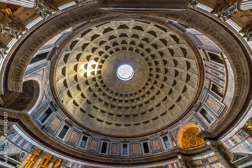 The Pantheon  Rome  Italy.