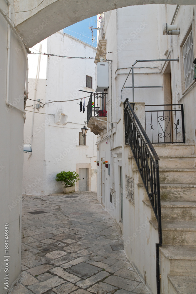 Fototapeta premium Alleyway. Martina Franca. Puglia. Italy.