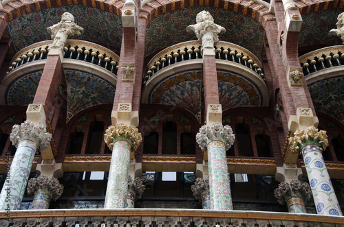 Säulen am Musikpalast von Barcelona
