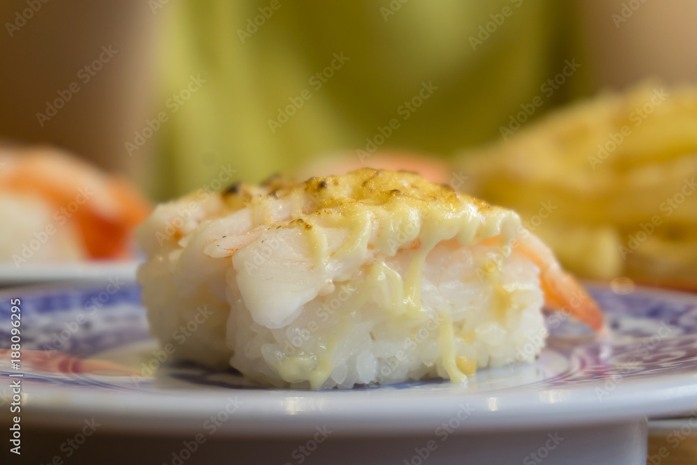 チーズ炙りエビ寿司