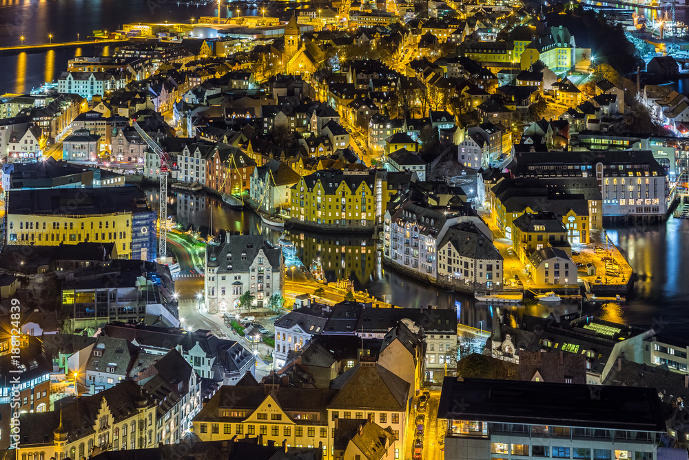 Panoramic view of the town of Ålesund by night from Aksla hill. Panoramic view of the town of Ålesund by night from Aksla hill.