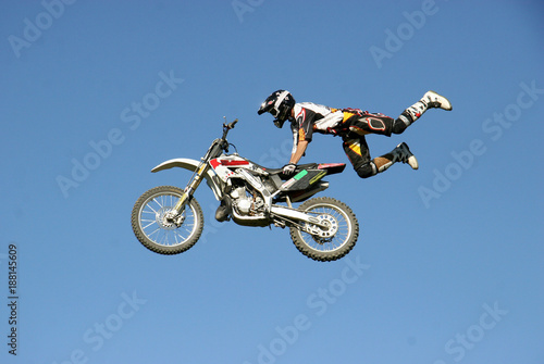 Fototapeta Naklejka Na Ścianę i Meble -  Motocross Freestyle