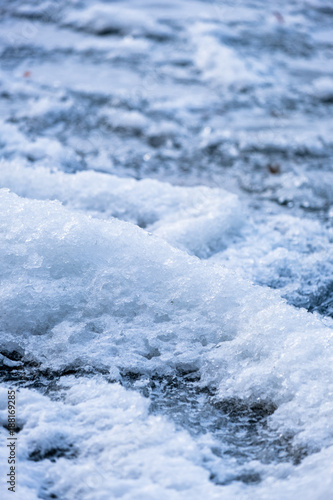 Frozen water © Janis