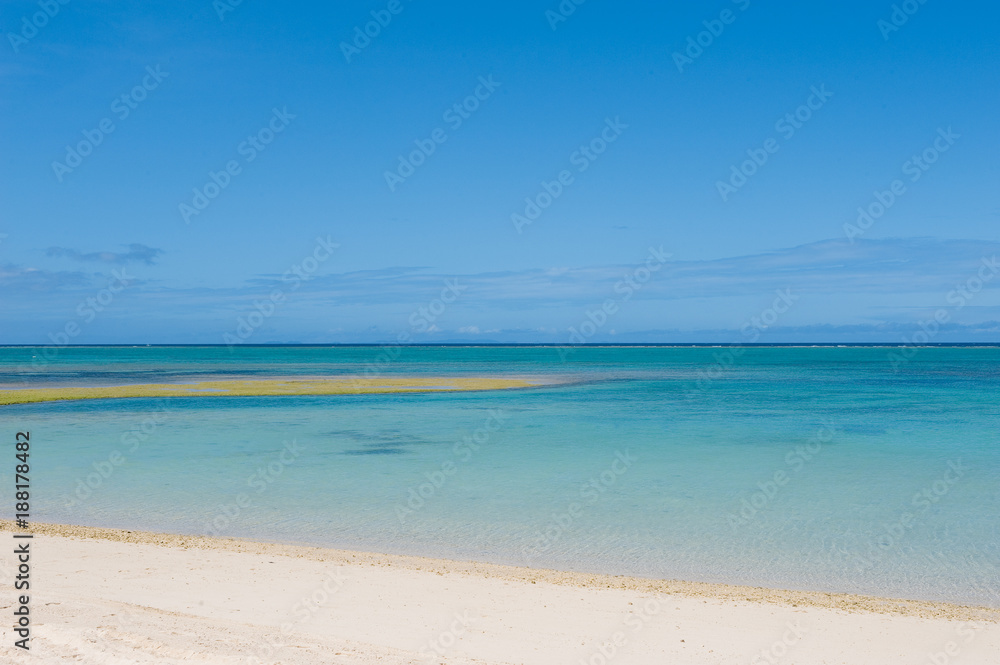 沖縄の海