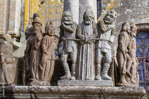 Eglise de Saint Thégonnec, Sculptures sur calvaire, Finistère, Bretagne