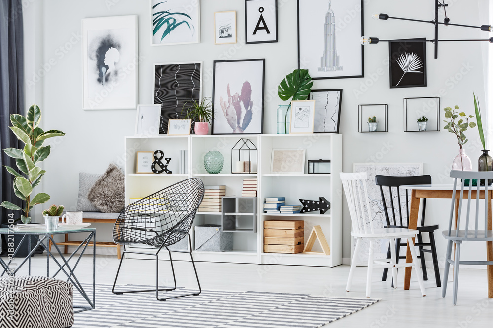 Obraz premium Decorations in cozy apartment interior