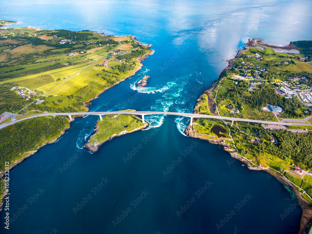 Fototapeta premium Whirlpools of the maelstrom of Saltstraumen, Nordland, Norway