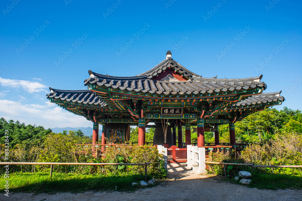 Obraz premium Buddhist temple bell in Naksansa Temple