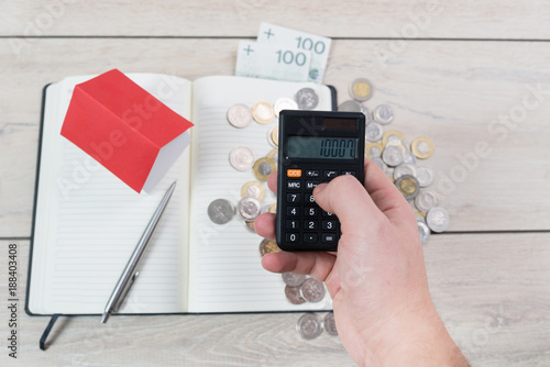 Obraz na płótnie Expenses for the house in 2018. w salonie