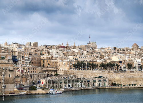 Fototapeta Naklejka Na Ścianę i Meble -  la valletta old town fortifications architecture scenic view in malta