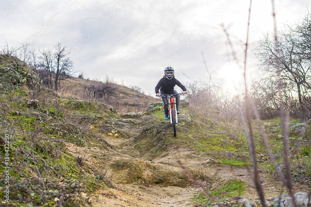 Obraz premium Cyclist riding a mountain bike, Extreme sport.