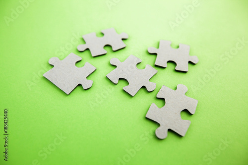 Find solution jigsaw puzzle