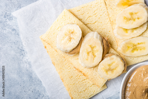 Banana Slices, Cashew Butter and Gluten Free Crispbreads