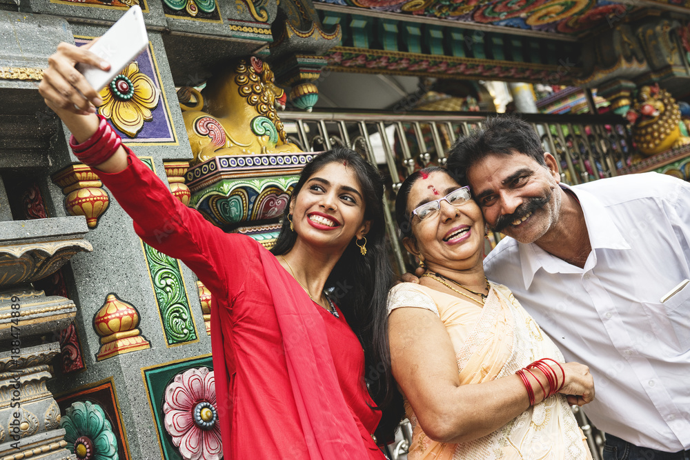 Fototapeta premium Indian family spendingt time together