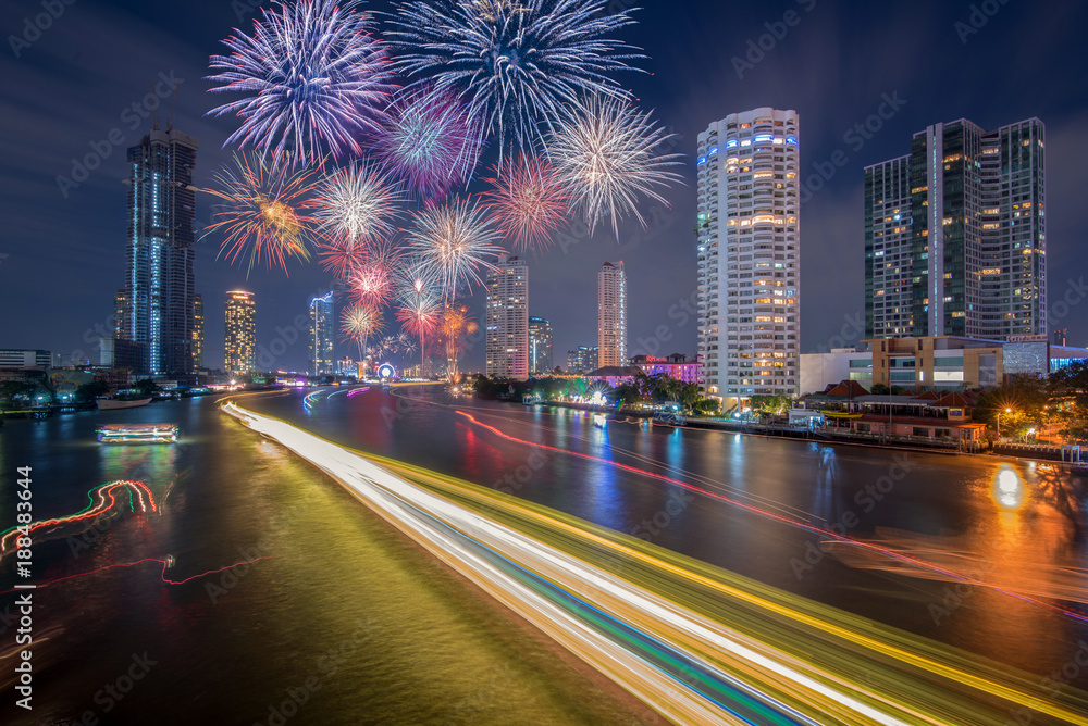 Fototapeta premium city view and Bangkok with beautiful fireworks