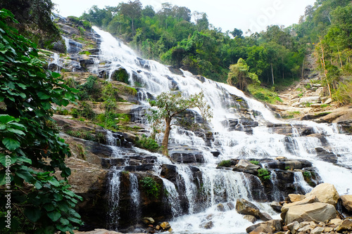 Mae Ya Waterfall (Namtok Mae Ya) Doi Inthanon National Park / Mae Chaem District, Chiang Mai Province, Thailand © piyanut1985