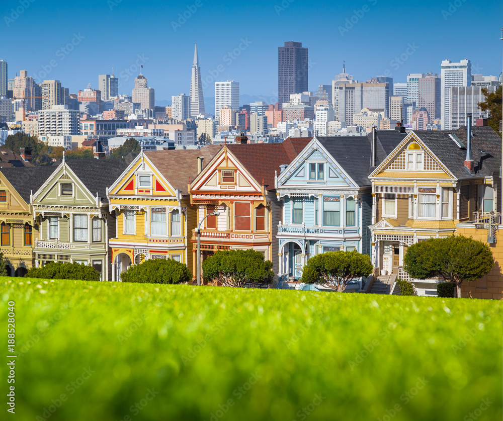 San Francisco skyline with Painted Ladies at Alamo Square, California, USA San Francisco skyline with Painted Ladies at Alamo Square, California, USA
