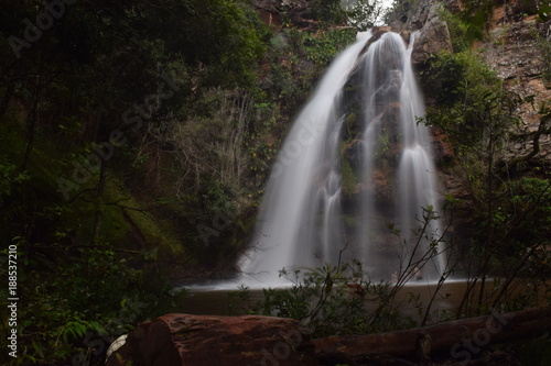 Fototapeta Naklejka Na Ścianę i Meble -  Andorinha Waterfall - Chapada dos Guimarães National Park - BR