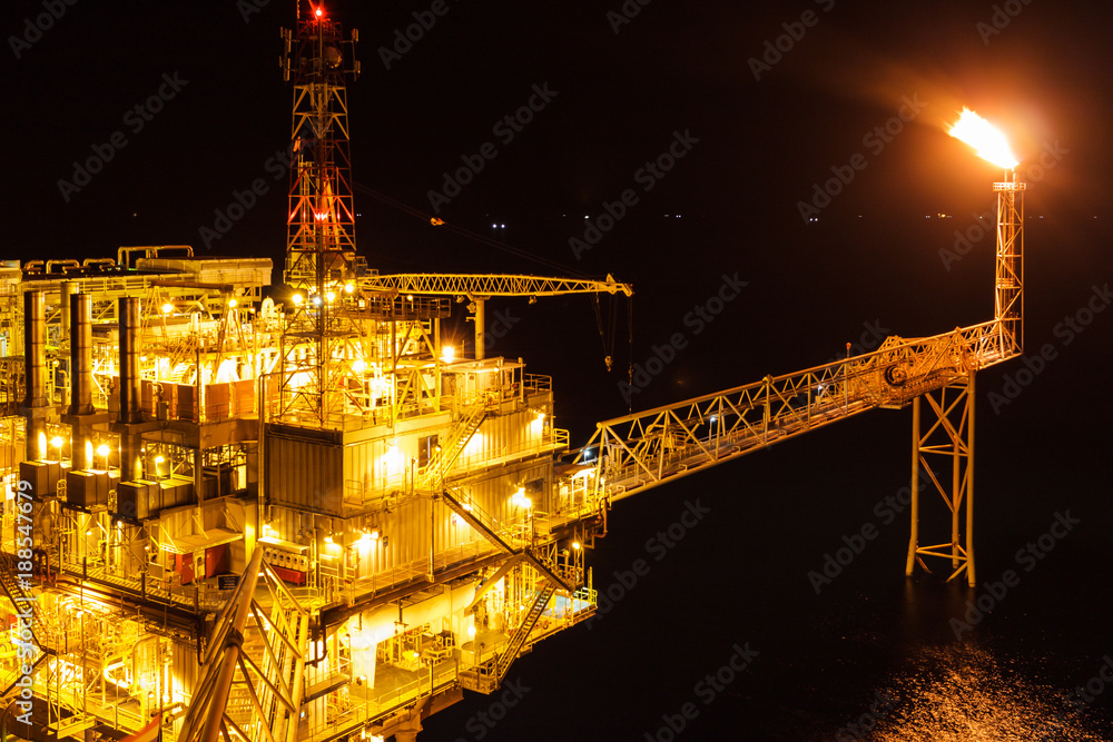 Offshore oil and Gas central processing platform and remote platform ...