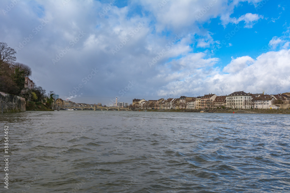 Stadt am Fluss - Basel in der Schweiz am Rhein Stadt am Fluss - Basel in der Schweiz am Rhein