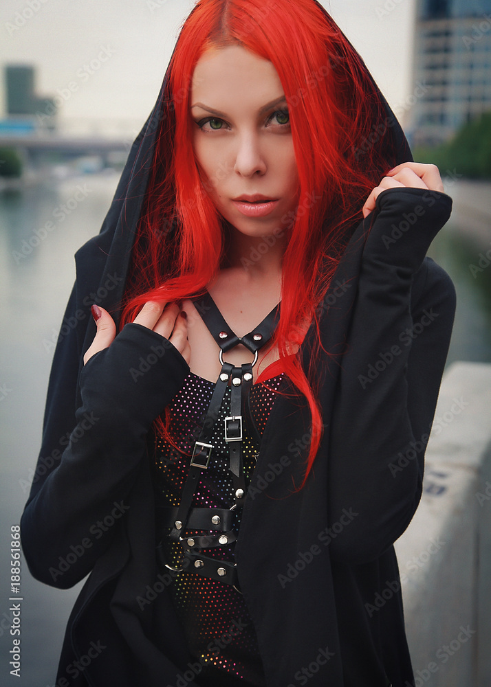 alternative girl red hair