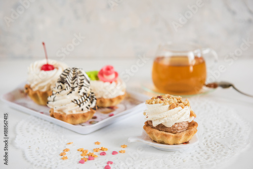 Tasty different cakes set w...