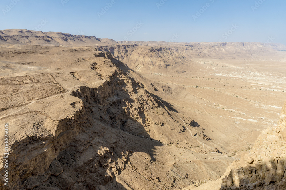 Fototapeta premium Ruins of the ancient fortress of Massada on the mountain near the dead sea in southern Israel