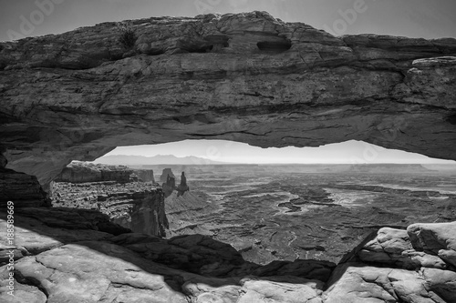 Canyonlands NP, Mesa Arch © Hugh