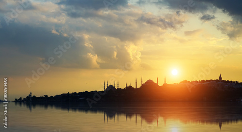 istanbul silhouette