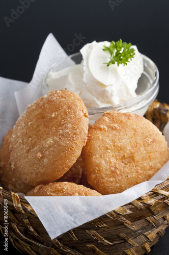 Arepas con quesos crema