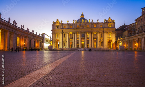 Basilique Saint Pierre de Rome, Vatican
