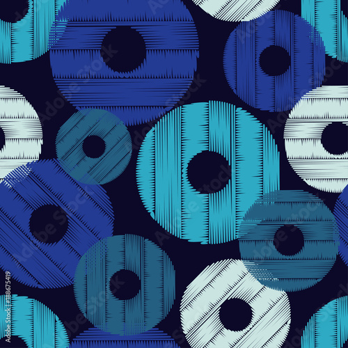 Polka dot seamless pattern. The pattern of donuts. Scribble texture. Тextile rapport. 