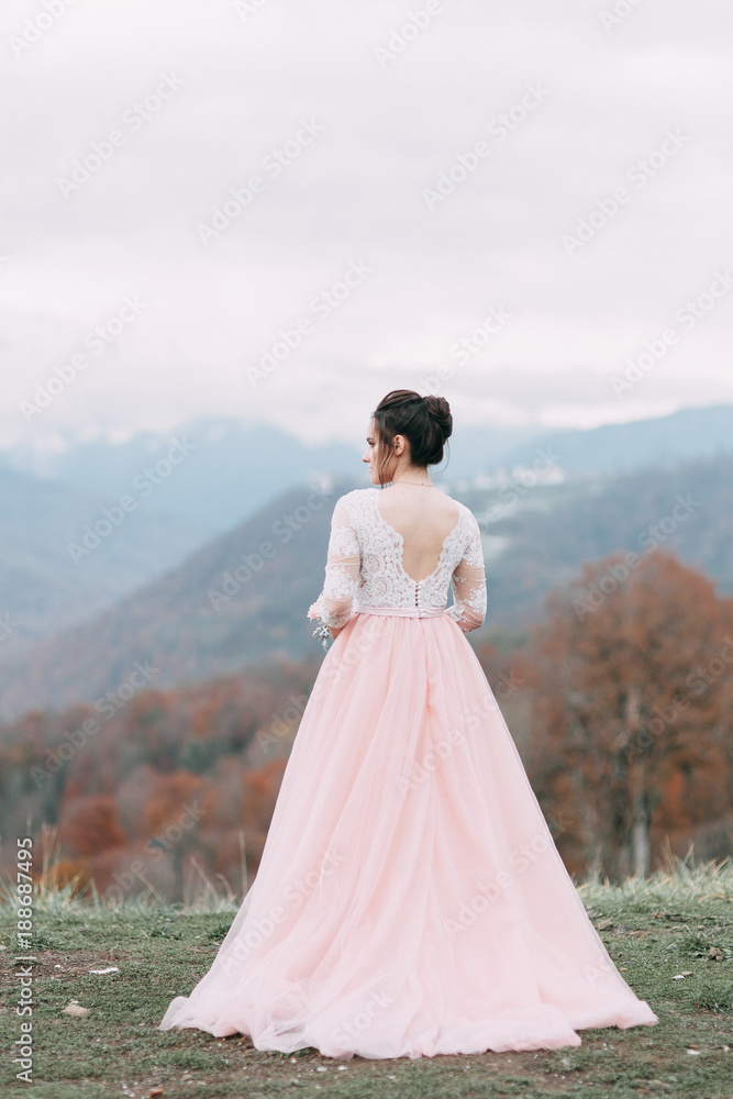 modern wedding in the mountains in Sochi and the sea, a wedding in a European style by car.