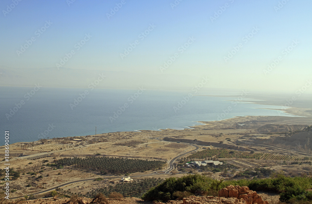 Fototapeta premium coast of the Dead Sea from the mountain top