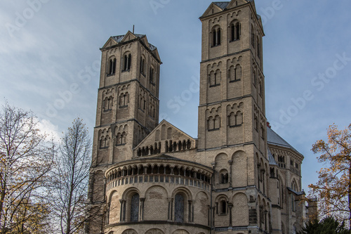 Basilika in Kölner Altstadt photo