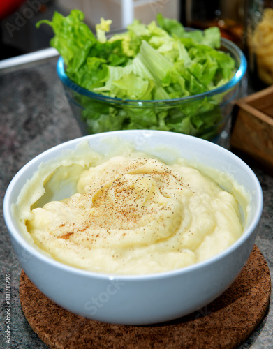 mashed potatoes with green salad