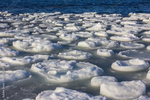 Принти на полотні Ice drift, melting ice.