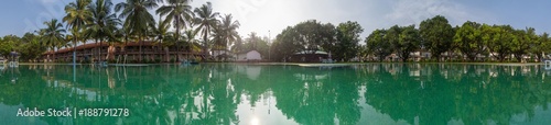 Nanu resort pool
