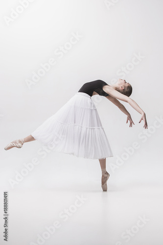 Fototapeta Naklejka Na Ścianę i Meble -  Young classical dancer isolated on white background.