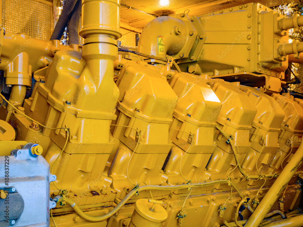 Diesel or gas fuel engine of high power generator