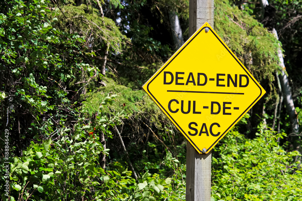 A yellow Dead End Cul-De-Sac warning sign