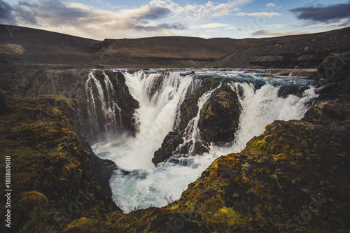 Sig  ldugljufur hidden waterfall iceland