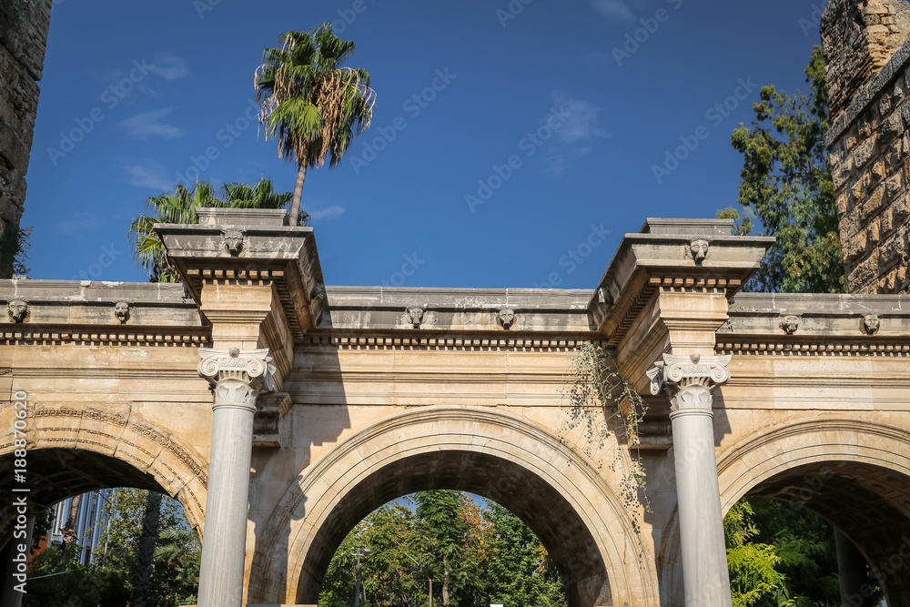 Fototapeta premium Hadrians Gate in Antalya, Turkey