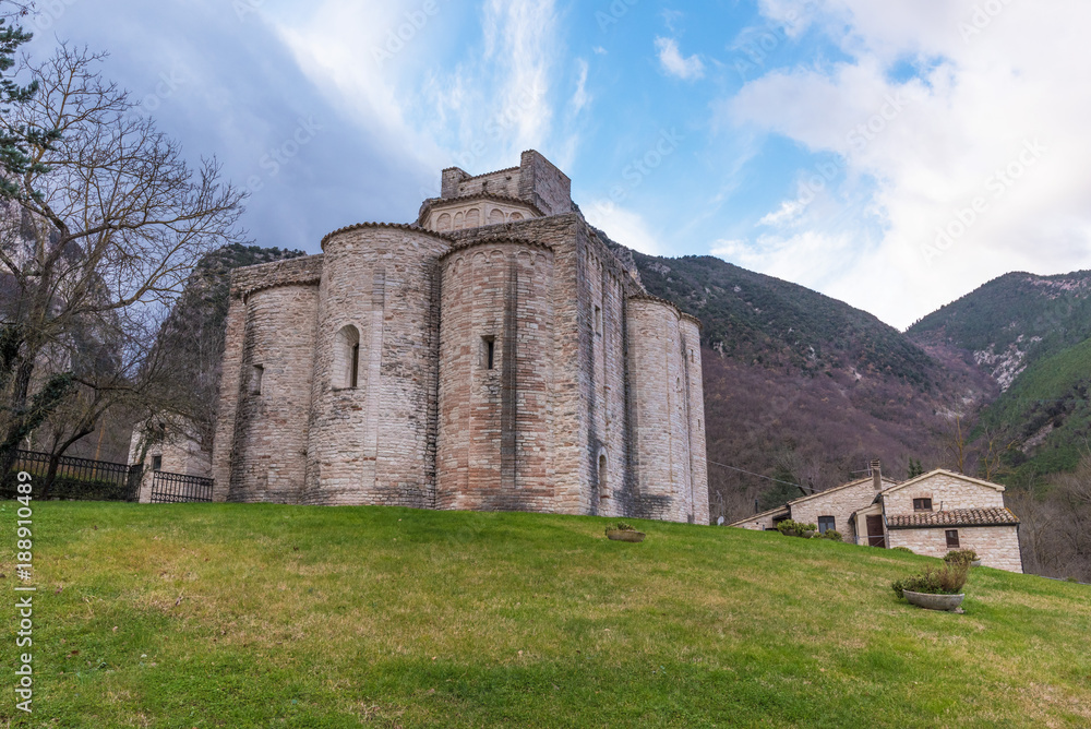Abbazia di San Vittore alle Chiuse (Italy) - A medieval village in stone with catholic abbey in the municipal og Genga, Marche region, beside 'Grotte di Frasassi' caves