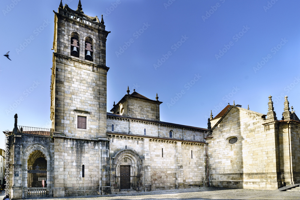  Lateral nave of the Cathedral of Braga in the center of town. without people