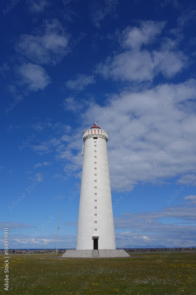 アイスランド共和国、レイキャネス半島先端の灯台