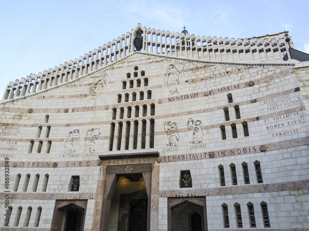 Obraz premium Nazareth, Israel -Facade of the Basilica of the Annunciation. The church marks the site where the Archangel Gabriel announced the future birth of Jesus to Mary