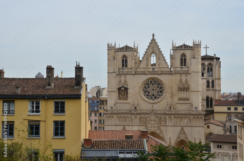 La cathédrale Saint-Jean-Baptiste de Lyon
