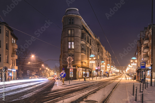 Obraz na płótnie Night traffic in Zabrze town. Poland. w salonie